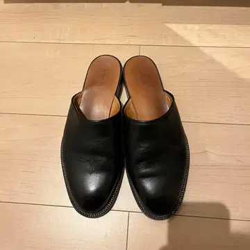 티크 cheak henderscheme 가죽 신발 샌들