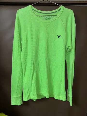 AMERICAN EAGLE OUTFITTERS 네온 그린 긴팔 티셔츠