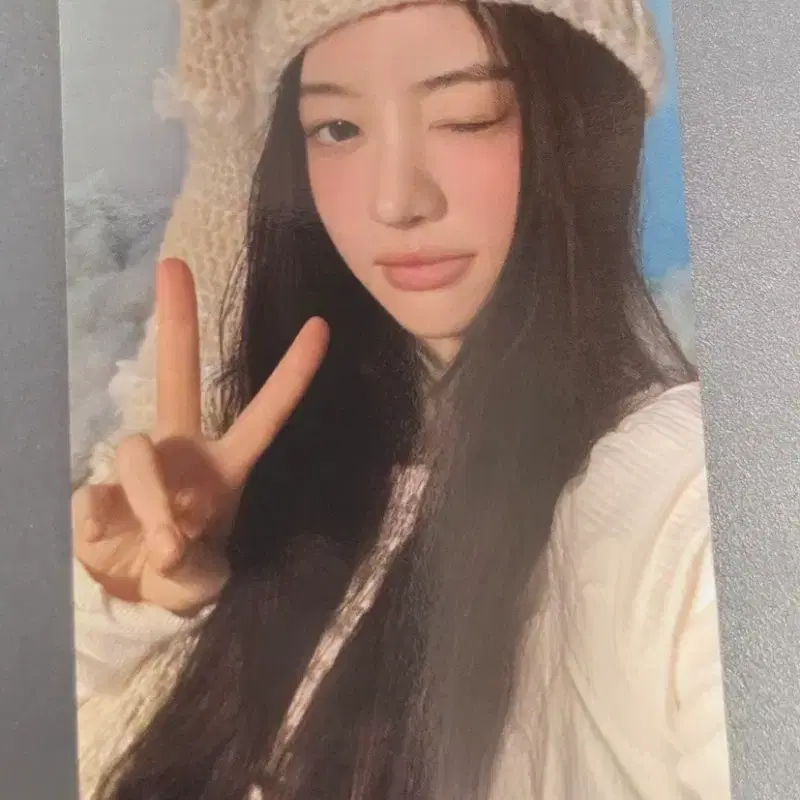 Illit Minju sign pola illit minju sign polaroid signed | Bunjang