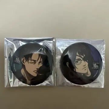 진격의 거인 가라오케의 철인 블랙 수트 캔뱃지 리바이&한지