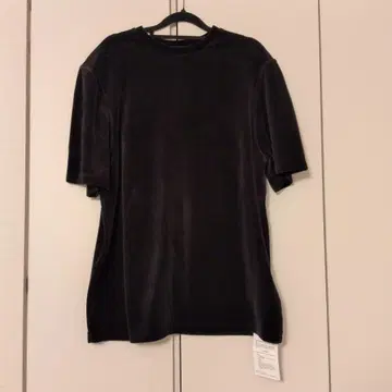 ORR 블랙 벨벳 반팔 티셔츠