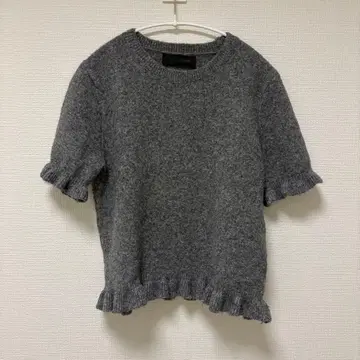 ZARA 그레이 프릴 니트 반팔