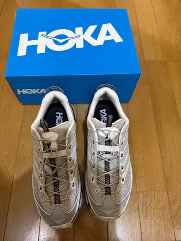 호카 스니커즈 마파테 쓰리 2 워드마크 스니커즈