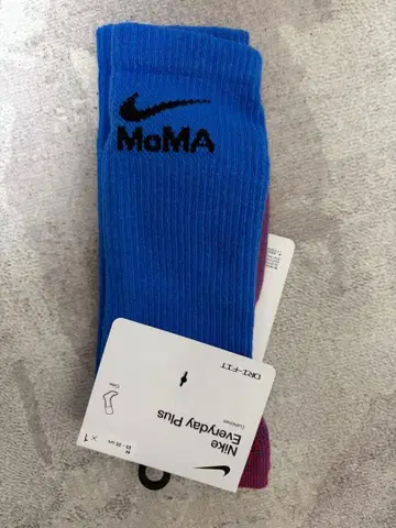 한정판 Nike 와 MoMA 콜라보 양말 23-25cm