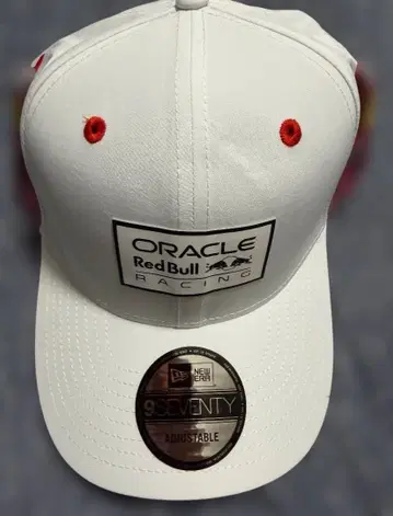 오라클 레드불 레이싱 일본 GP 캡 2025 화이트