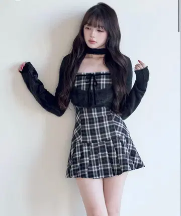 BunnyLis 퍼 볼레로 x 체크 미니 원피스