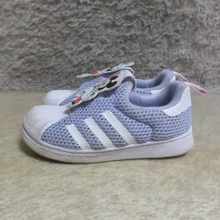 adidas gazelle silver green womens Adidas Gazelle Indoor