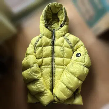 [공식 매장 구매] C.P. Company DD쉘 다운 자켓