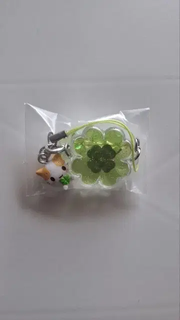 산리오 클로버 스트랩 마쉬멜로우 같은 폭신폭신 냥코