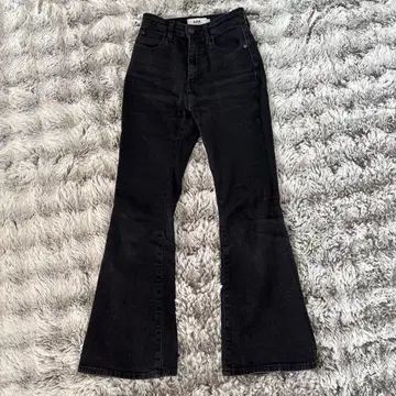 [ AZUL ] 블랙 부츠컷 데님 XS