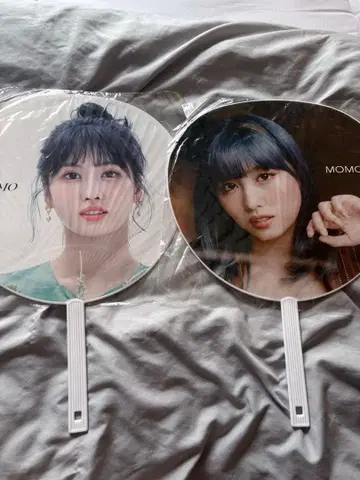 TWICE 모모 부채 묶음 판매