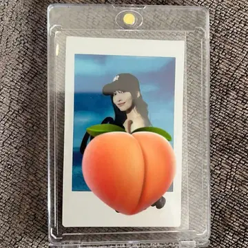 TWICE 친필 사인 폴라로이드 모모