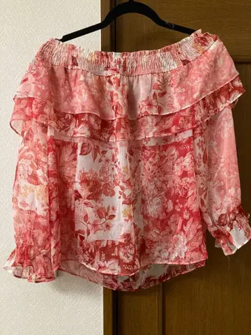 ZARA 플라워 프린트 오프숄더 블라우스