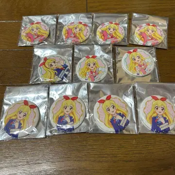 호시미야 이치고 딸기 가득 캔뱃지 11개