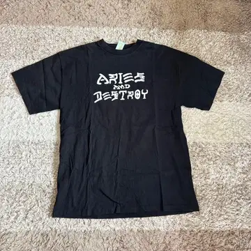 ARIES AND DESTROY 블랙 T셔츠