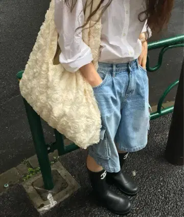 미사용 새상품 sienne 한국 꽃무늬 숄더백
