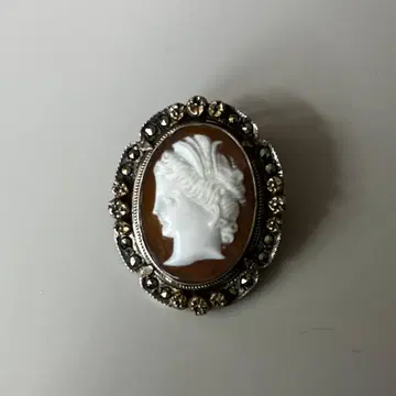 영국 앤티크 카메오 브로치