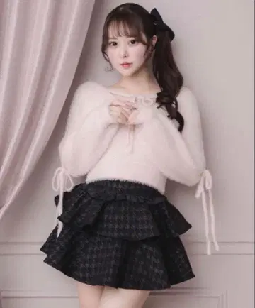 [ 최저가 ] pium 테이프 리본 라메 페더 니트 핑크