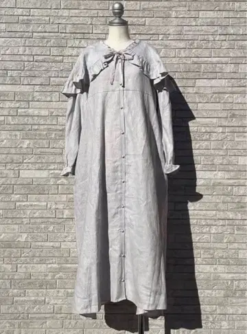 사만사 모스모스 타치카와 한정판 케이프 부착 원피스