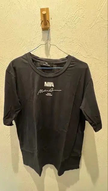 MATIN AVENIR 블랙 T셔츠 로고 프린트