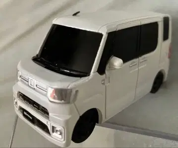 다이하츠 웨이크 미니카 화이트