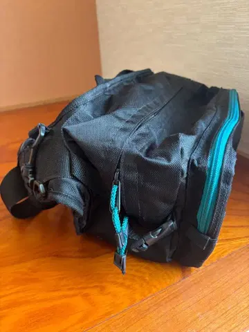 다이와 에메랄다스 힙색 블랙 에깅 낚시용 백