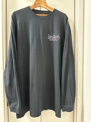 unlikely nepenthes L/S T