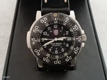 LUMINOX 네이비씰 3100 루미녹스 손목시계 작동 양호