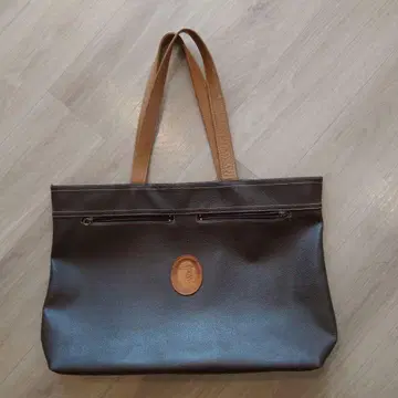 트루사르디 앤티크 백