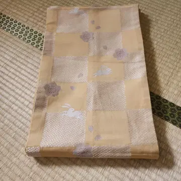 토끼와 벚꽃 무늬 후쿠로 오비