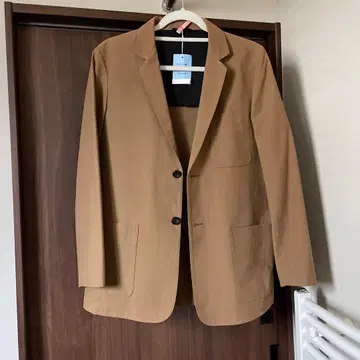 마가렛호웰 테일러드 자켓 클리닝 완료