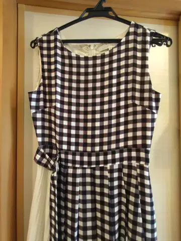 MERCURYDUO 슬리브리스 원피스