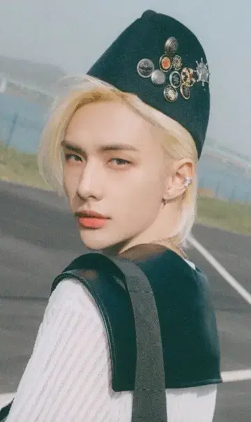 StrayKids SonyMusic Hyunjin MAXIDENT