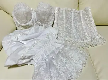 세모아 브라이덜 이너 F70 M사이즈 세모아 브라이덜 이너