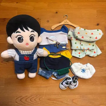 EXO 시우민 봉제 인형 20cm 본체+의류+잡화 세트