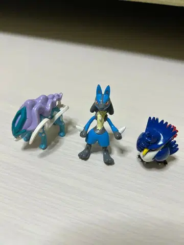 루카리오 스이쿤 돈카라스 피규어 몽코레