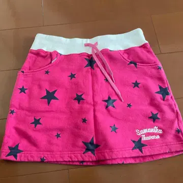 사만다 타바사 별 패턴 스커트