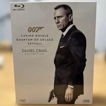 007/다니엘 크레이그 블루레이 트리플 컬렉션 (초회 생산 한정판)
