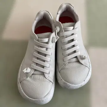 CAMPER 화이트 가죽 스니커즈 37