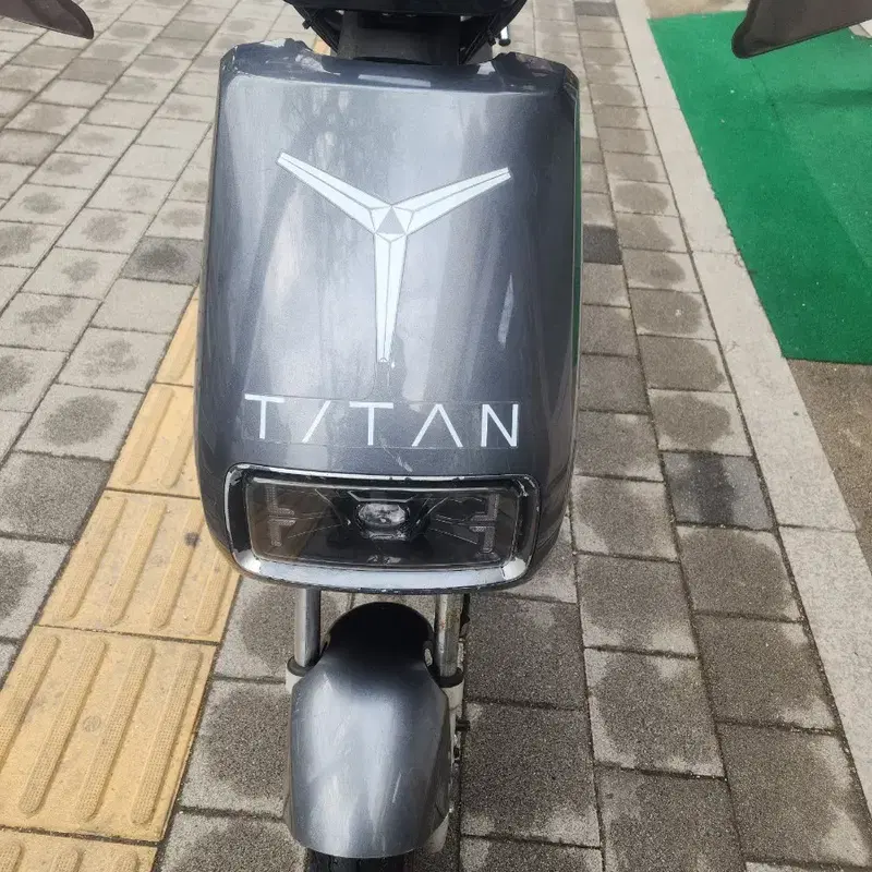 타이탄1000전기스쿠터고용량60V25A 62만원배달가능합니다
