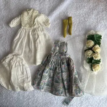 네오 브라이스 블루 토끼 디폴트 아웃핏