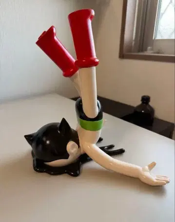 ASTRO CRASH 아스트로크러쉬 철완 아톰 피규어