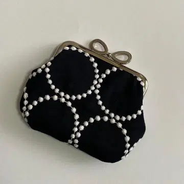 미나 페르호넨 가마구치 파우치 핸드메이드 탬버린 네이비 리본