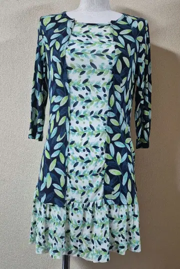 HIROKO BIS 7부 소매 튜닉 잎 패턴 얇은 소재 9호