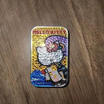 키티 컴팩트 케이스