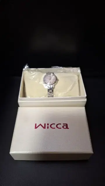 시티즌 wicca (위카) 여성용 손목시계 KH9-914-91