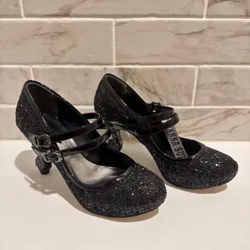 새상품 ANNA SUI 고양이 발 모양 펌프스 라메 23.5cm