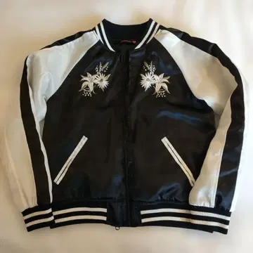 [초 레어] lovetoxic 스카잔 블랙/화이트