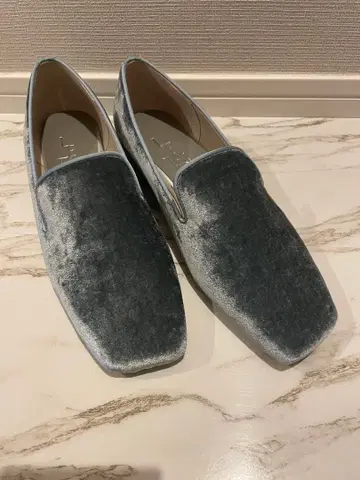 LE TALON 벨벳 슬립온 로퍼 그레이