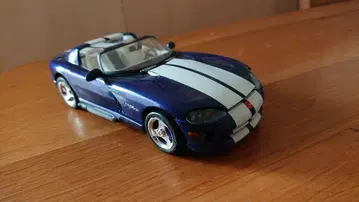 닷지 바이퍼 1/24 프라모델 완성품